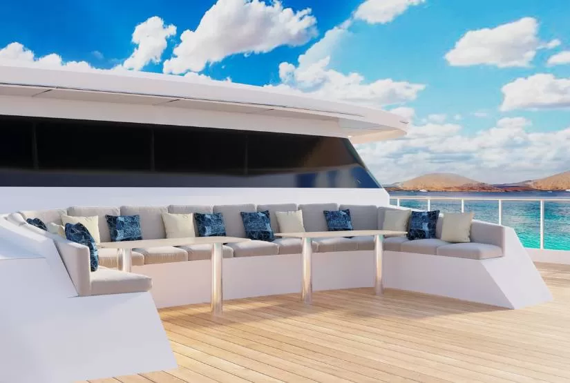 Hermes Yacht Solarium