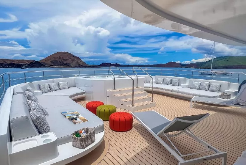 Tribute Yacht Galapagos Al fresco lounge