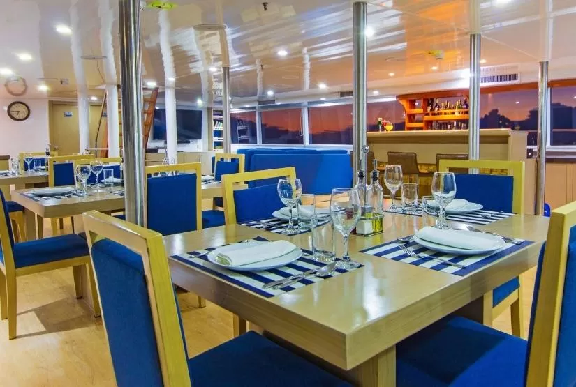 Calipso Yacht Dining room