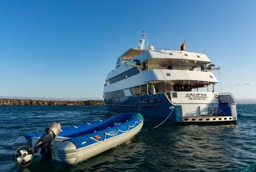 Calipso Yacht extrerior