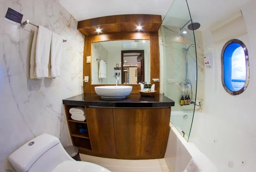 Grand Majestic Yacht Bathroom