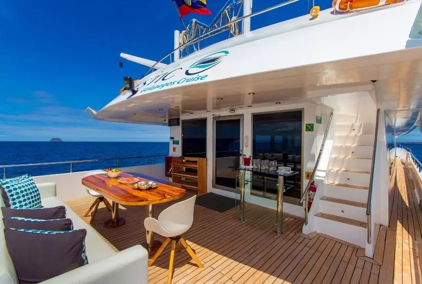 Grand Majestic Yacht Porch
