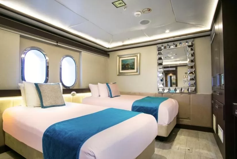 Grand Majestic Yacht Twin Cabin