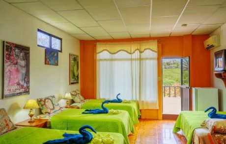cuadruple room germania